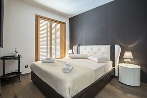 Seaview Luxury Retreat