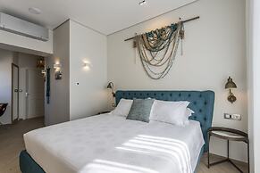 Seaview Luxury Retreat