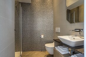 Seaview Luxury Retreat