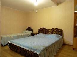 Guest House Lastochka