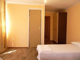 Guest House Lastochka