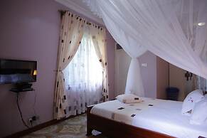 Crystal Hotel Apartments Entebbe