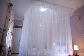 Crystal Hotel Apartments Entebbe