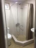 Manoni's Guesthouse