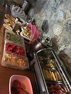 Manoni's Guesthouse
