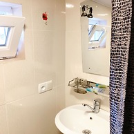 Manoni's Guesthouse