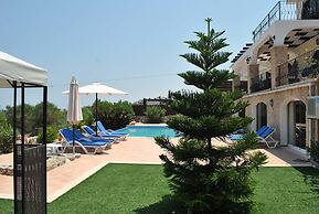 Villa Goodens by Amy Villas