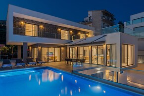 Villa Luna Podstrana