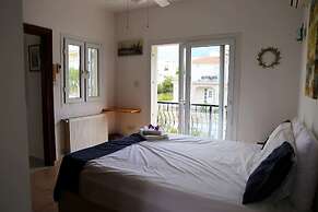 Villa Jasmine by Amy Villas