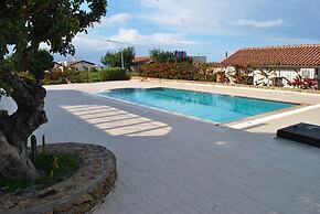 Villa Juliet by Amy Villas