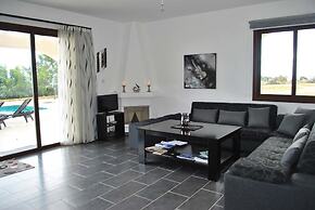 Villa Juliet by Amy Villas