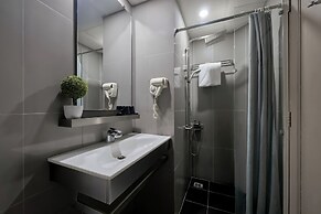 The One Premium Hotel