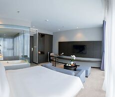 Grand Ocean Luxury Boutique