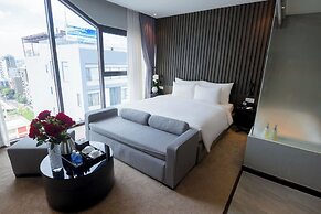 Grand Ocean Luxury Boutique