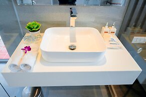 Grand Ocean Luxury Boutique