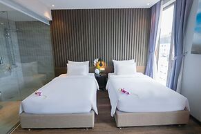 Grand Ocean Luxury Boutique