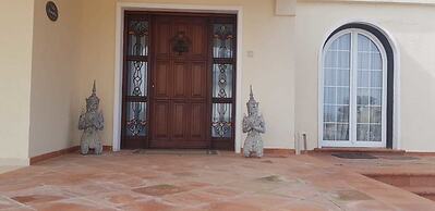 Villa Katophia by Amy Villas