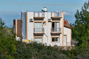 Villa Lagoon by Amy Villas