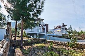 Villa Lagoon by Amy Villas