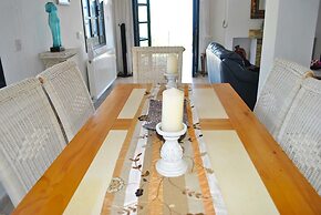 Villa Layla by Amy Villas