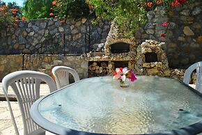 Villa Layla by Amy Villas