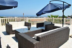 Villa Layla by Amy Villas