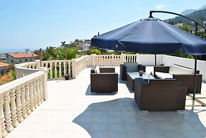 Villa Layla by Amy Villas