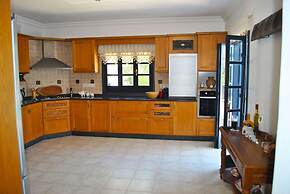 Villa Layla by Amy Villas