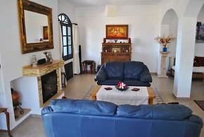 Villa Layla by Amy Villas