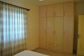 Villa Leroy by Amy Villas