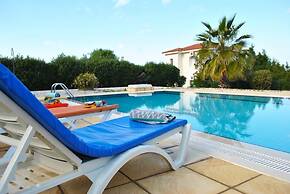 Villa Leroy by Amy Villas