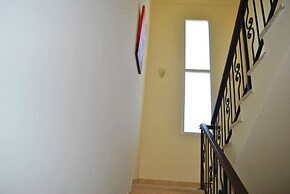 Villa Leroy by Amy Villas