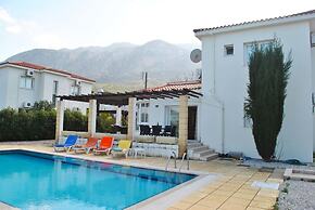 Villa Leroy by Amy Villas