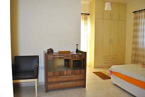 Villa Leroy by Amy Villas