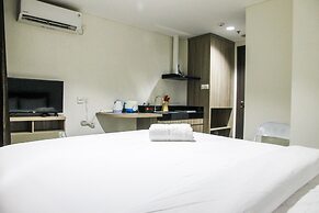 Comfy Studio Room Bintaro Icon Apartment