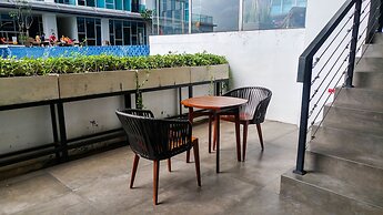 Minimalist Style Studio Brooklyn Apartment near IKEA Alam Sutera