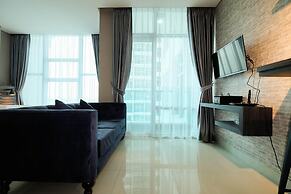 Spacious and Artsy Studio Apartment at Brooklyn Alam Sutera