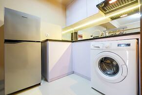 Bright and Stylish 1BR The Oasis Apartment Cikarang