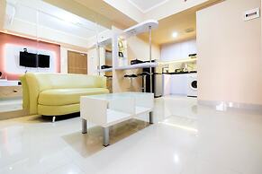 Bright and Stylish 1BR The Oasis Apartment Cikarang