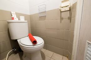 Comfort 2BR with Pool View Green Pramuka City Apartment