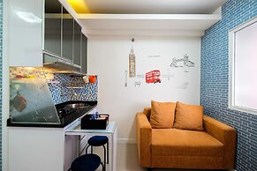 Comfort 2BR with Pool View Green Pramuka City Apartment