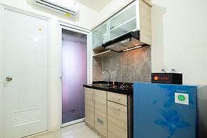 Comfortable 2BR Green Pramuka Apartment