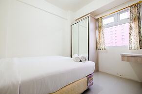 Comfortable 2BR Green Pramuka Apartment