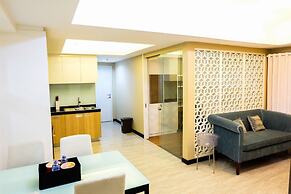 Amazing 2BR with City View The Wave Apartment