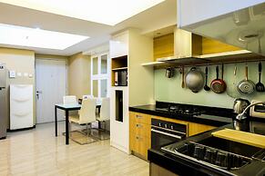 Amazing 2BR with City View The Wave Apartment