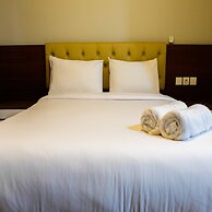 Amazing 2BR with City View The Wave Apartment