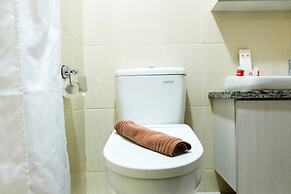 Comfortable Premiere 1BR at The Oasis Apartment