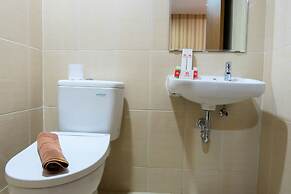 Minimalist Studio The Oasis Apartment near Omni Hospital Cikarang