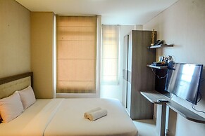 Prime Location Studio Apartment at Elpis Residence near Ancol