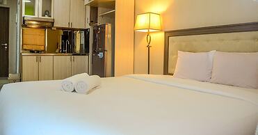 Prime Location Studio Apartment at Elpis Residence near Ancol